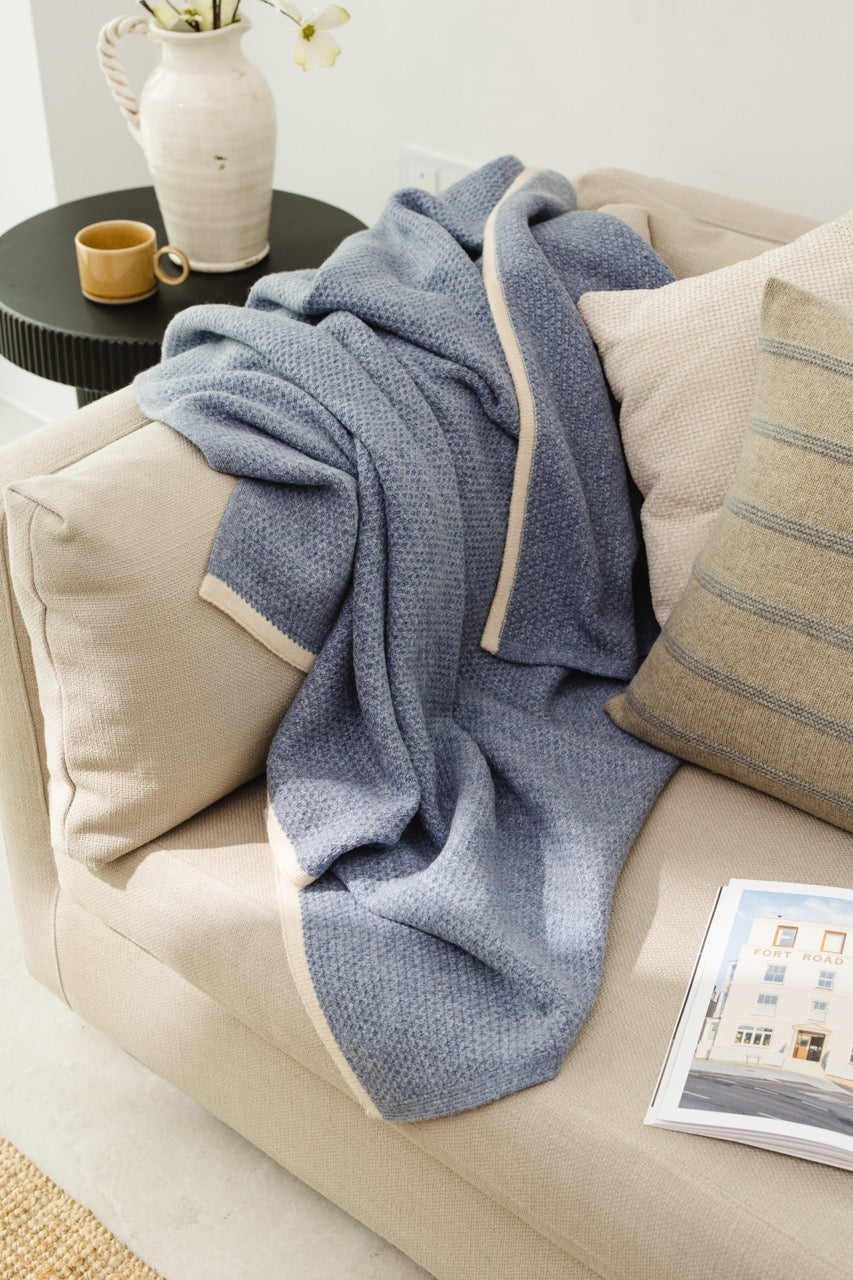 Bubble Pop Knitted Blanket