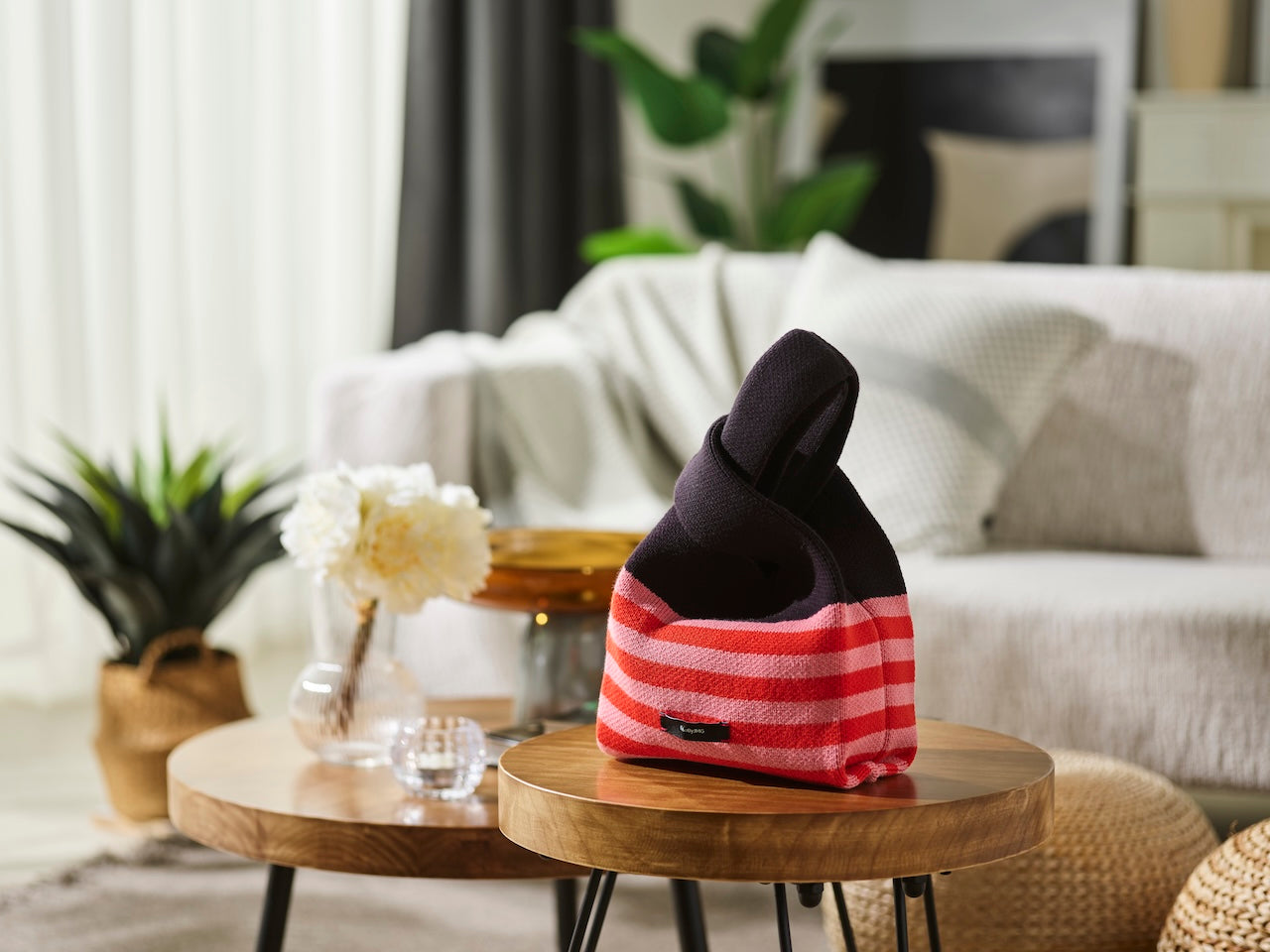 Happy Stripe Knitted Lunch Bag-Tomato
