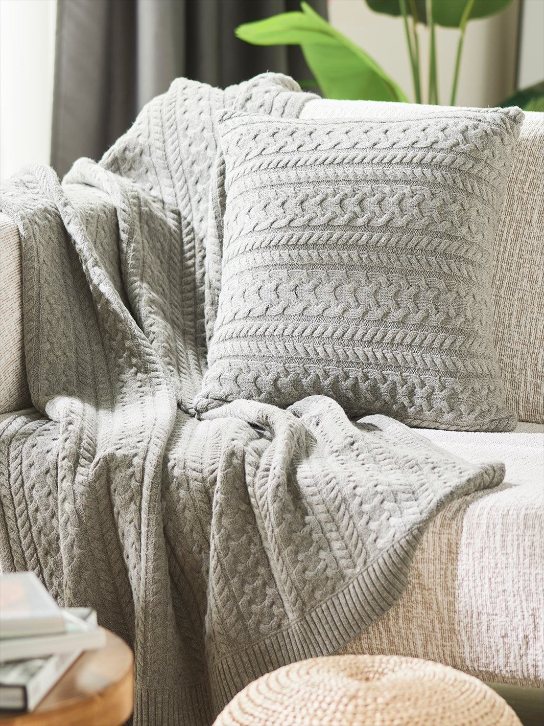 Twister Rope Knitted Blanket-Doe